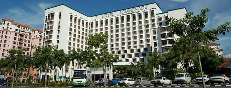 Promenade Hotel Kota Kinabalu 4*,